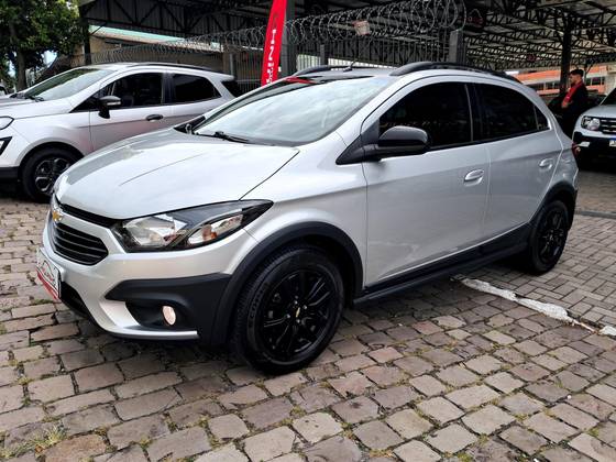 CHEVROLET ONIX 1.4 MPFI ACTIV 8V FLEX 4P MANUAL CHEVROLET ONIX 1.4 MPFI ACTIV 8V FLEX 4P MANUAL